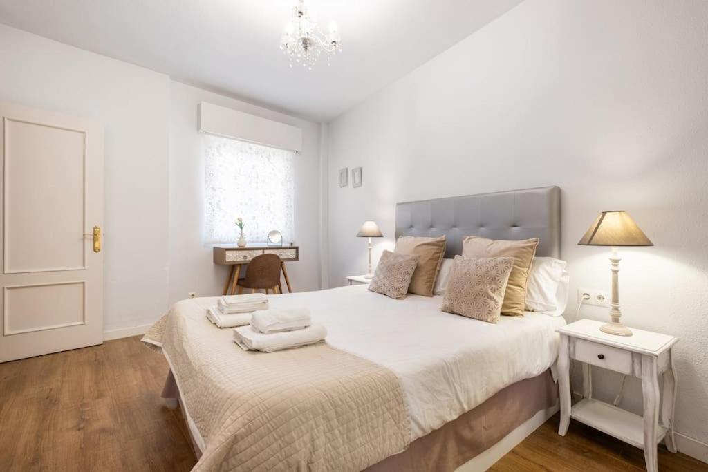 Historical Center Parking And Smart Tv Appartement