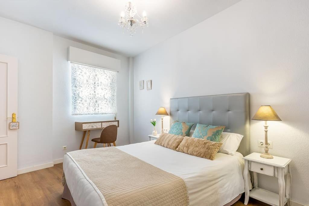 Appartement Historical Center Parking And Smart Tv
